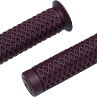 Kuryakyn Braaap Grips 1in Red